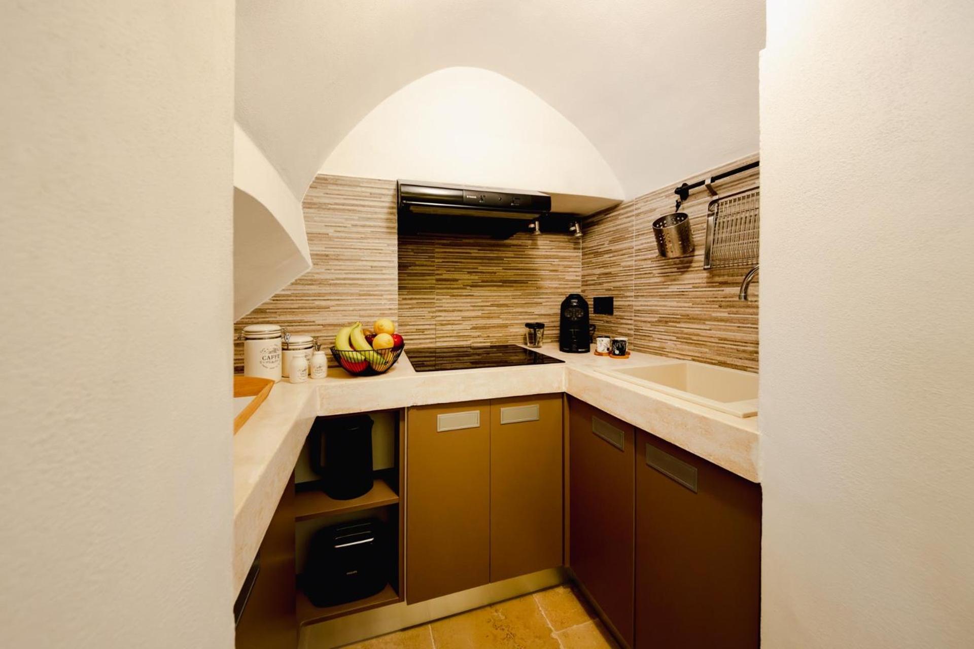 La Maison - Private Wellness ออสตูนี ภายนอก รูปภาพ